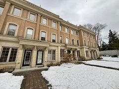 50 Hargrave Lane 16, Toronto C12, ON M4N 0A4