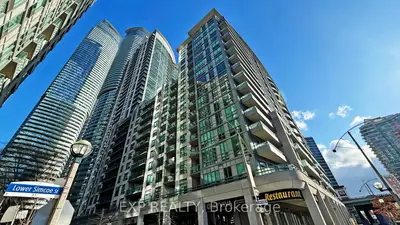 Condo Apartment in Toronto