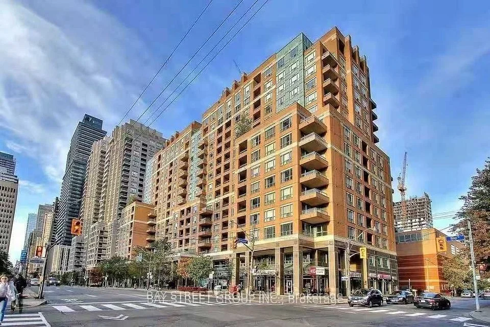 887 Bay Street 603, Toronto C01, On M5s 3k4