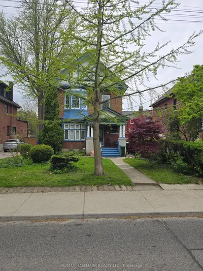 Detached in Toronto