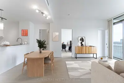 Condo Apartment in Toronto