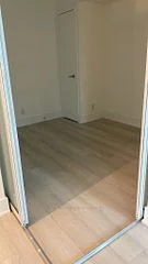 381 Front Street W 909, Toronto C01, On M5n 3r8