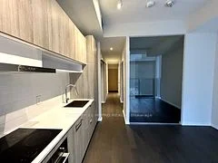 5 Soudan Avenue 1710, Toronto C10, ON M4S 0B1