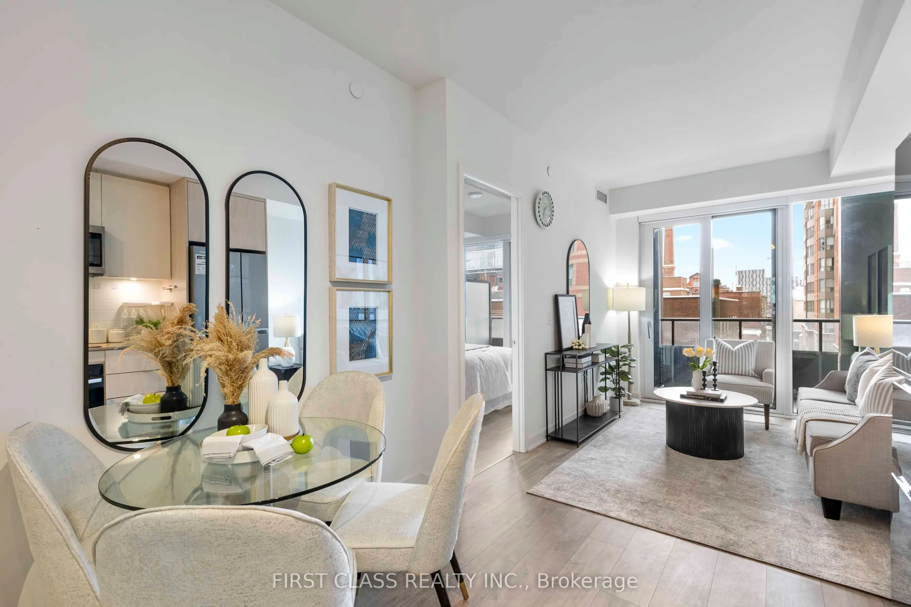70 Princess Street 307, Toronto C08, On M5a 0x6
