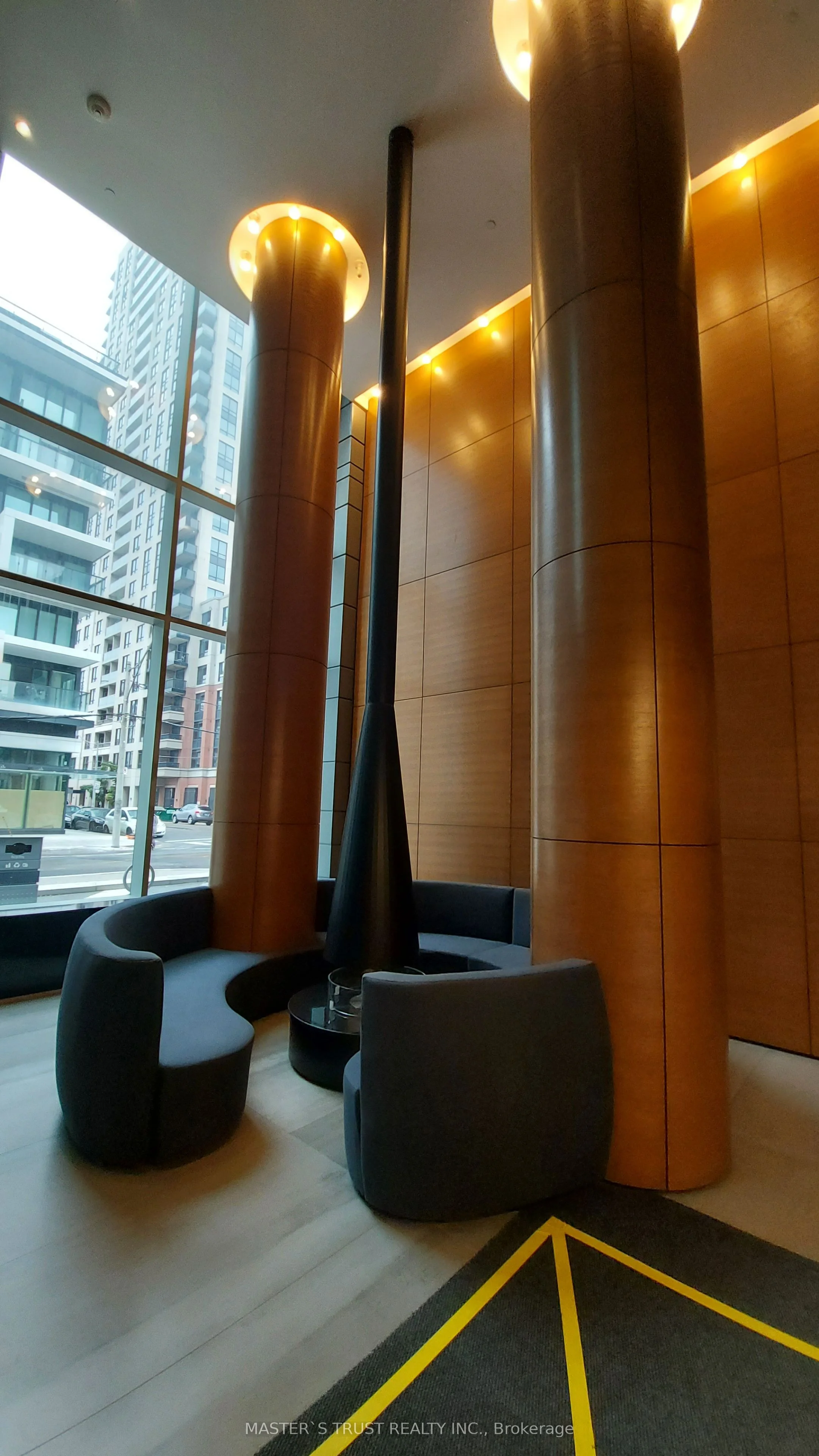 68 Shuter Street 1106, Toronto C08, ON M5B 1B4