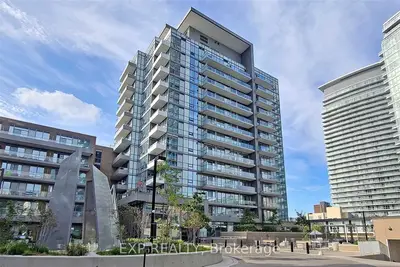 Condo Apartment in Toronto