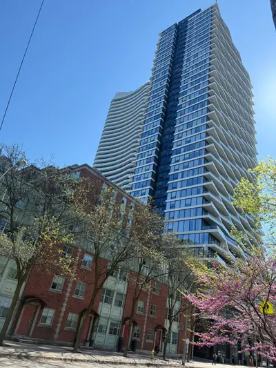 85 Wood Street 3618, Toronto C08, On M4y 0e8