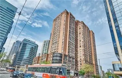 Common Element Condo in Toronto