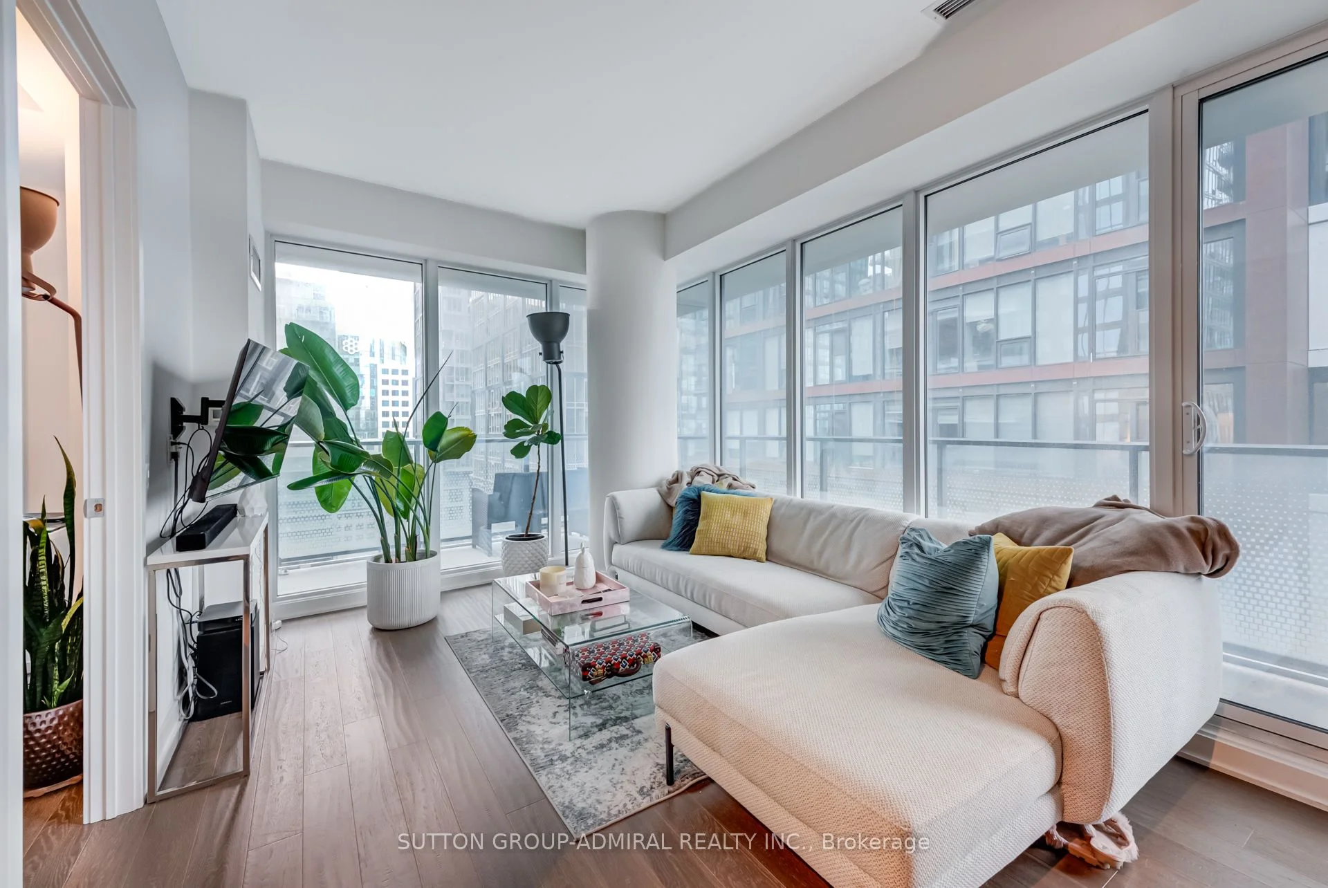 115 Blue Jays Way 2902, Toronto C01, On M5v 3t3