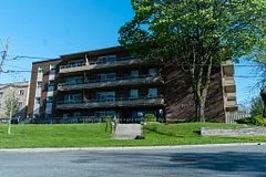 71 Jonesville Crescent 401, Toronto C13, ON M4A 1H1