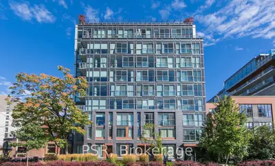 Condo Apartment in Toronto
