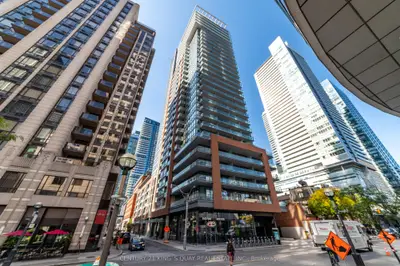 8 Mercer Street 1010, Toronto C01, On M5v 0c4