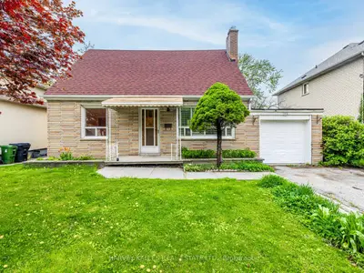 Detached in Toronto