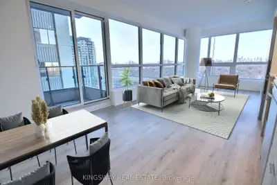 Condo Apartment in Toronto