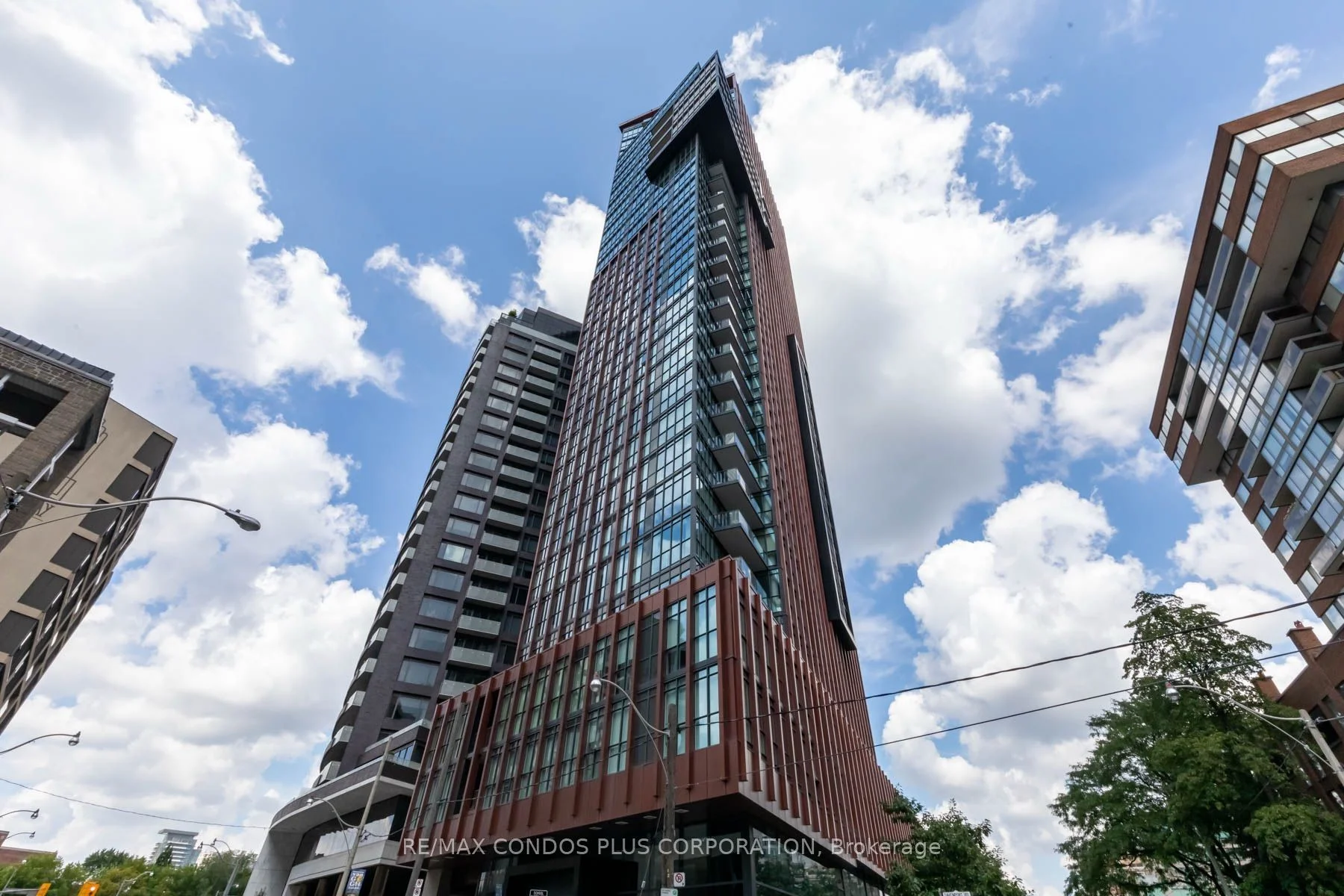 32 Davenport Road 306, Toronto C02, On M5r 0b5