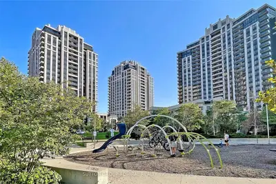 Condo Apartment in Toronto