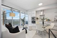 2221 Yonge Street 4606, Toronto C10, On M4s 0b8