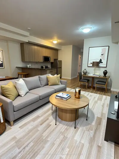 Condo Townhouse in Toronto
