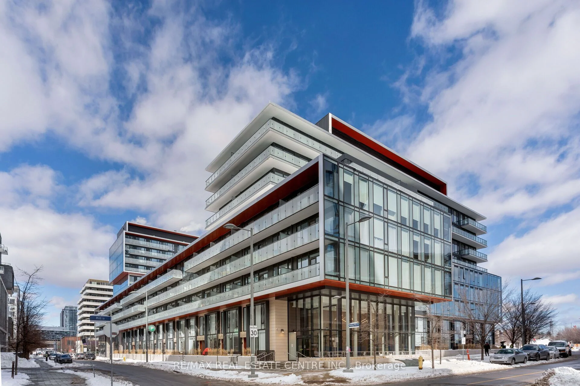 180 Mill Street S142, Toronto C08, ON M5A 0V6