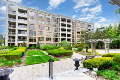 Condo Apartment in Toronto