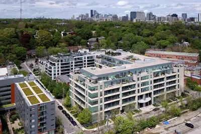 Condo Apartment in Toronto