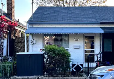 Semi-Detached in Toronto