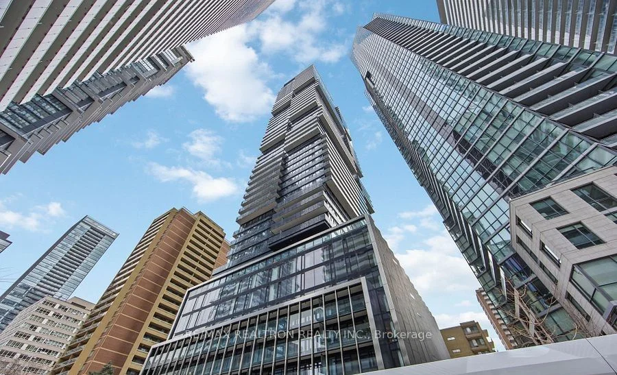 55 Charles Street E 3511, Toronto C08, ON M4Y 1S9
