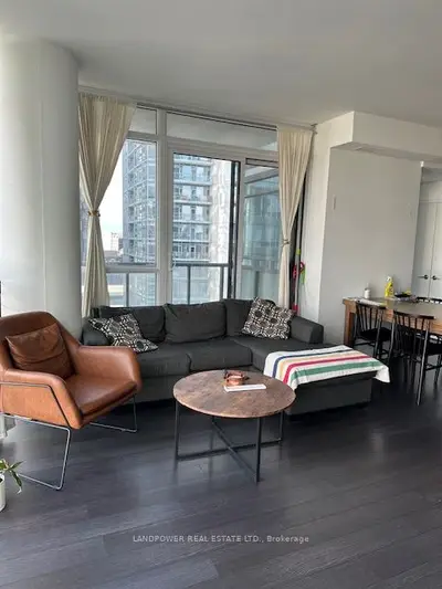 290 Adelaide Street W 1810, Toronto C01, On M5v 0p3