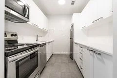 240 Oriole Parkway 602, Toronto C02, ON M5P 2H1