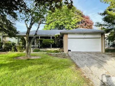 Detached in Toronto