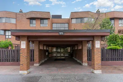 Condo Townhouse in Toronto