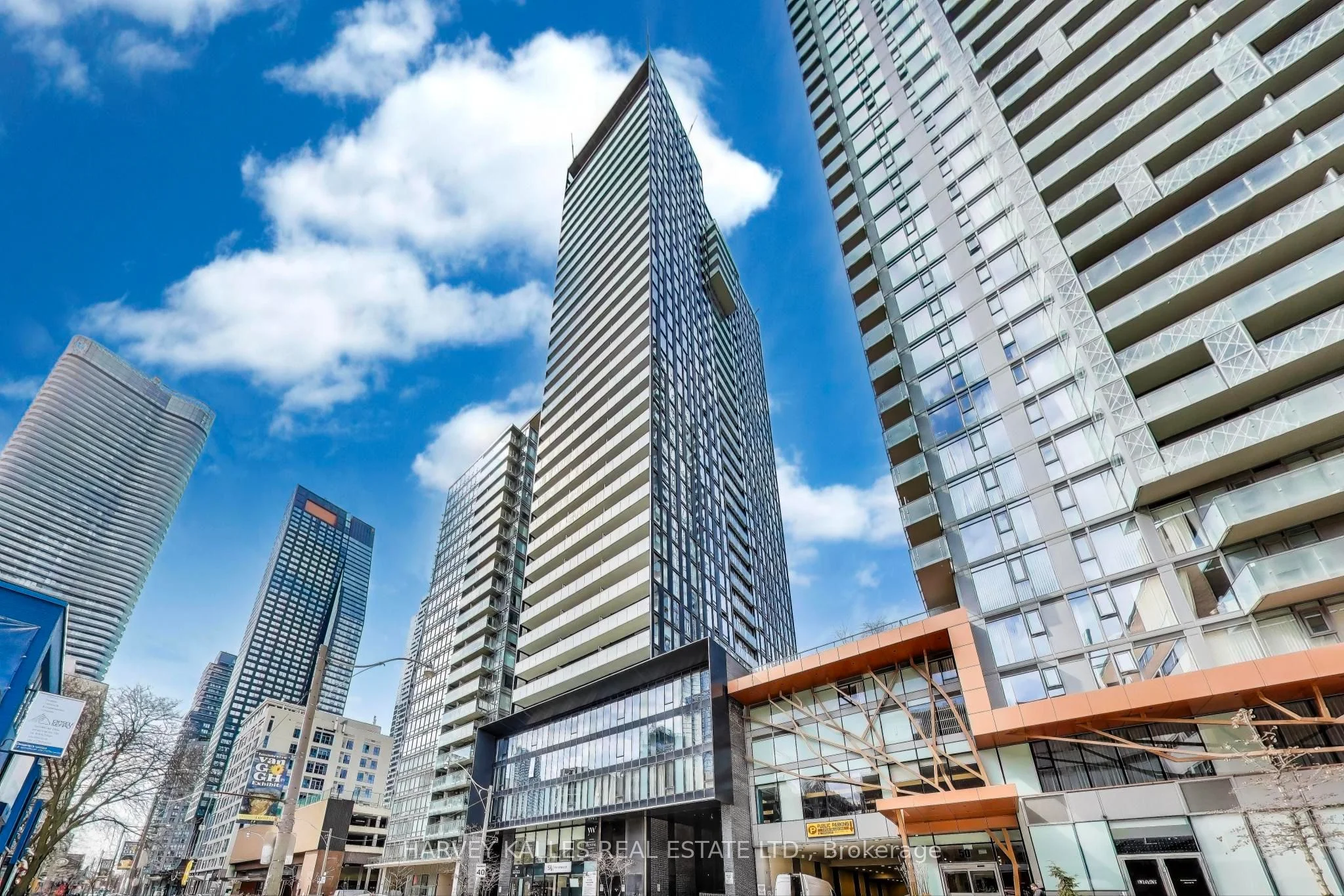 28 Wellesley Street E 2408, Toronto C08, ON M4Y 1G3