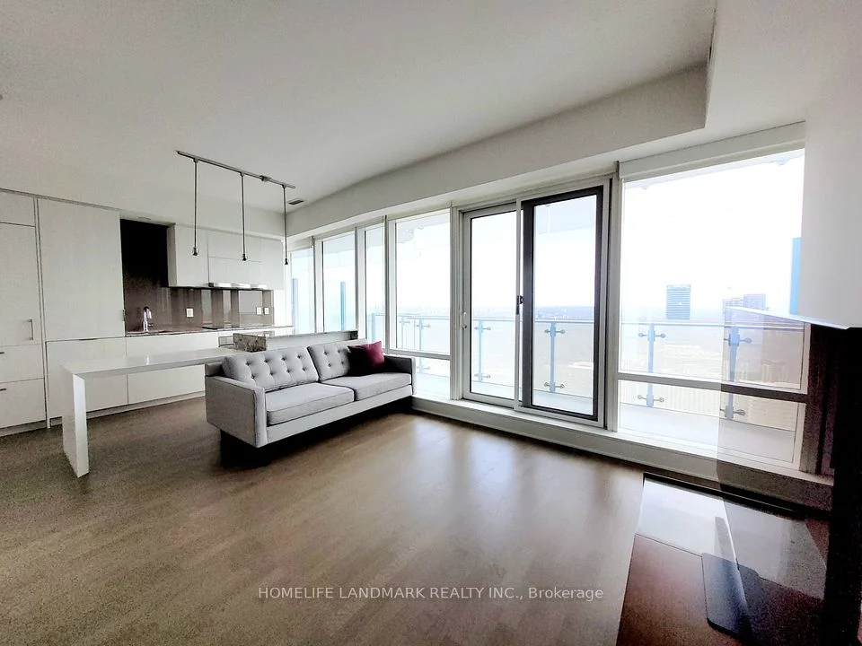 1 Bloor Street E 4602, Toronto C08, ON M4W 0A8