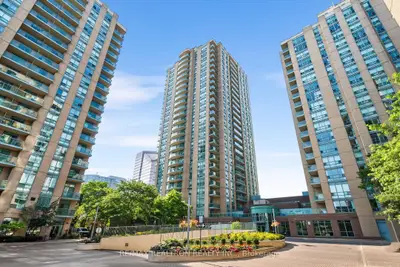 Condo Apartment in Toronto