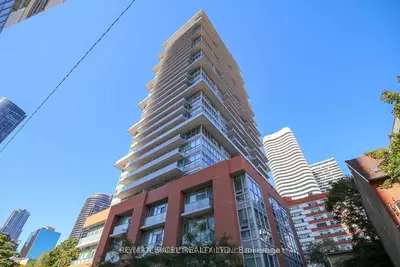 365 Church Street 1404, Toronto C08, On M5b 1h6