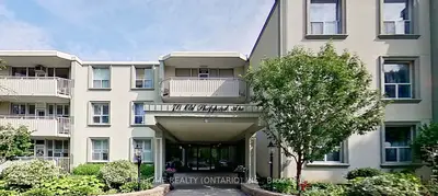 Condo Apartment in Toronto