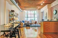 287 Richmond Street 202, Toronto C08, ON M5A 1P2