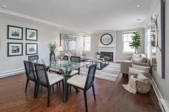 195 Poplar Plains Road 203, Toronto C02, On M4v 2n3