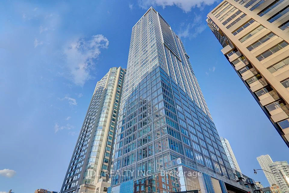 188 Cumberland Street 1202, Toronto C02, ON M5R 2G3