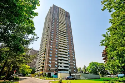 Condo Apartment in Toronto