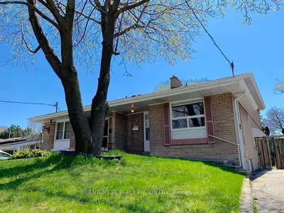 Semi-Detached in Toronto