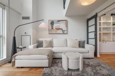Condo Apartment in Toronto