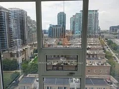 19 Western Battery Road 1016, Toronto C01, On M6k 3s4