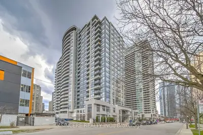 Condo Apartment in Toronto
