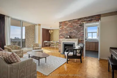 Condo Apartment in Toronto