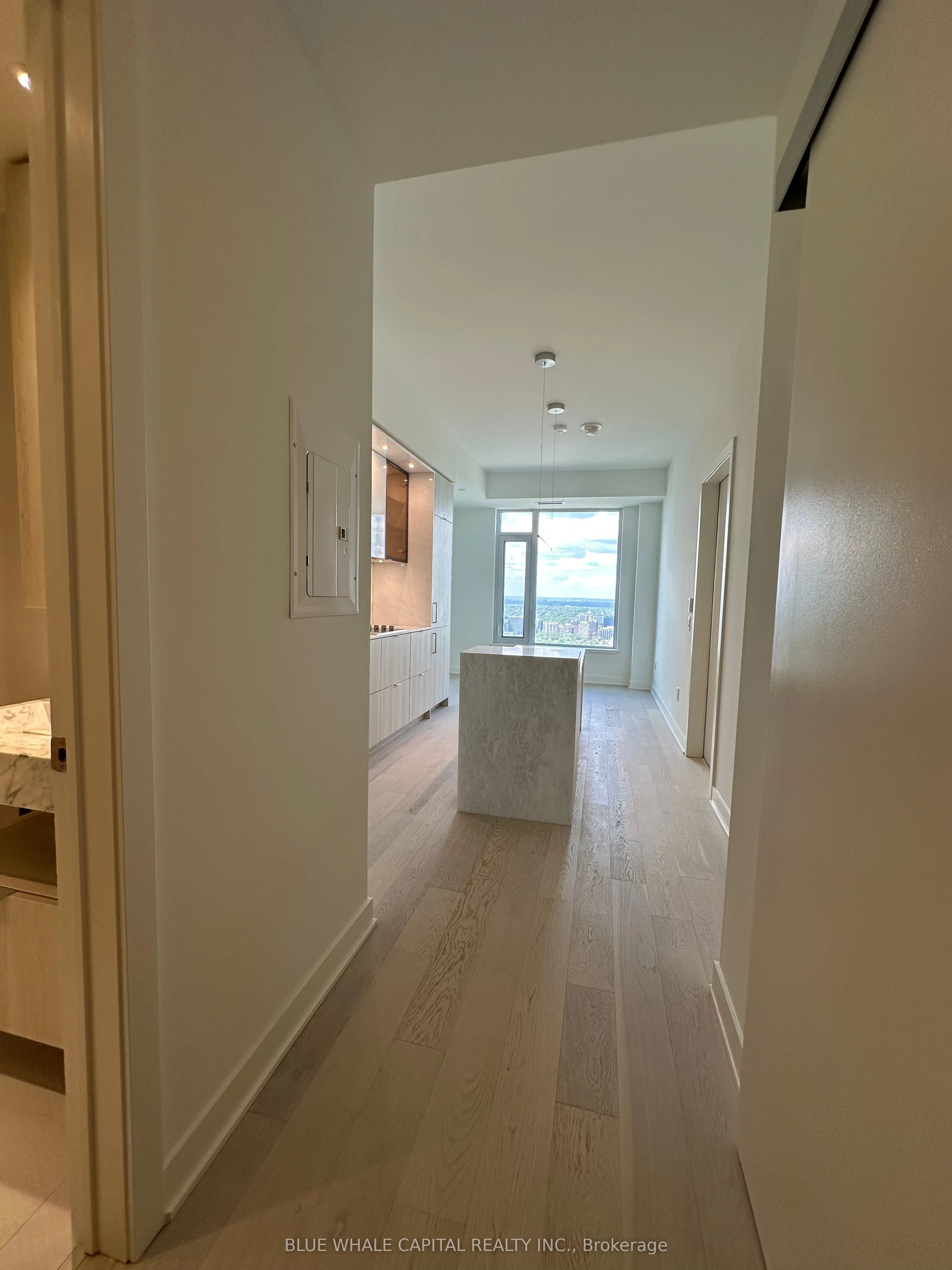 11 Yorkville Avenue 5303, Toronto C02, On M4w 1l2