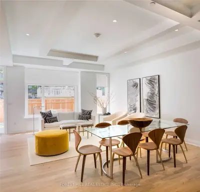 Condo Townhouse in Toronto