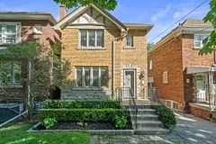 522 Roselawn Avenue, Toronto C04, ON M5N 1J8
