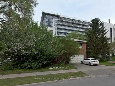 Detached in Toronto