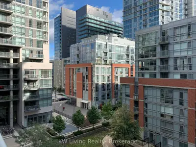 68 Abell Street 612, Toronto C01, On M6j 0b1